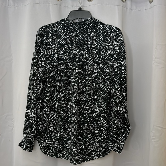 H&M Black and White Polka-dot Long Sleeve Button Down Blouse. Size 12. - Picture 2 of 11